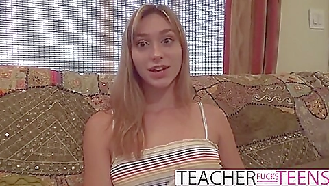 Smoking hot and foot fetish