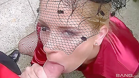 She's a littlexi motherfucker