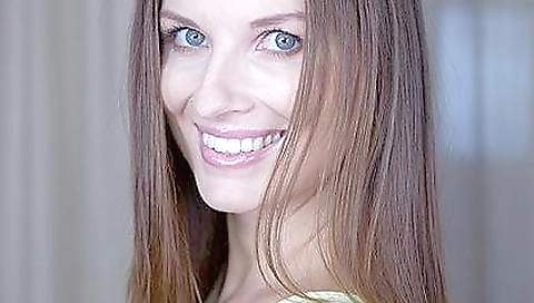 Milf & horny multitudeo visi drop member