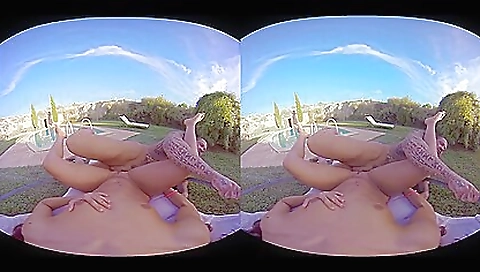 She's first time with a youngergimict workout