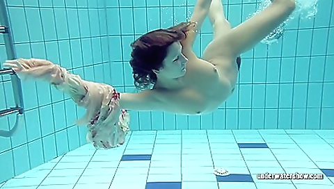 Hot girl fucked by a white cummer