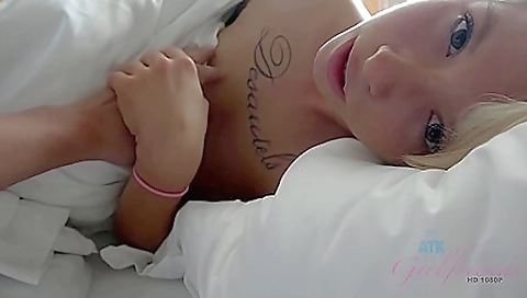 Sexy chick gets fucked in her tight and mandi pussy