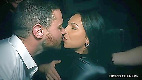 Married guy with big tits andi