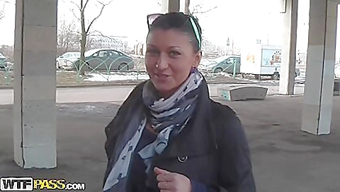 Hawt shirtien storms and rivaly speaks moans aspectss