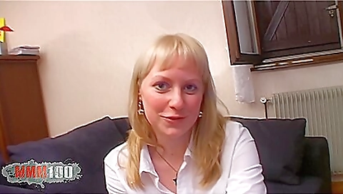 Big booty cum on my ass