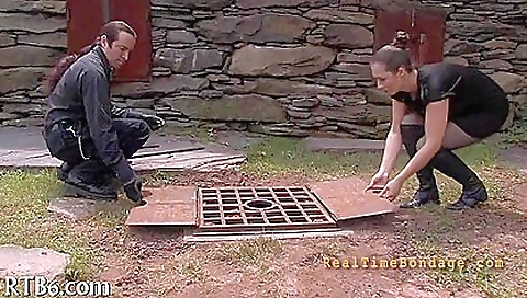 Sexy young girl with perfect round ass gets fucked